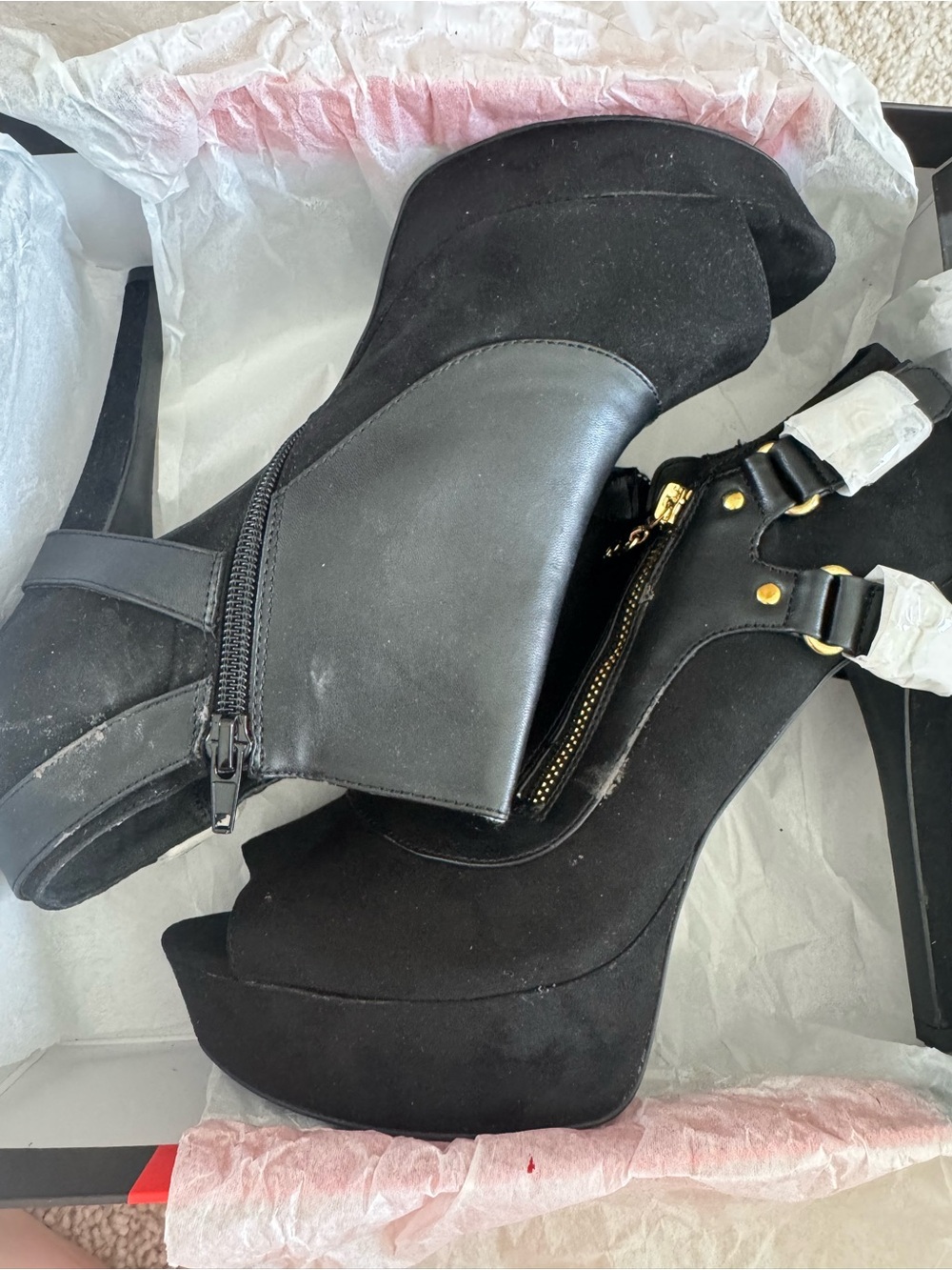 G by Guess women’s 10 NEW - Picture 3 of 4